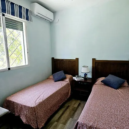 Moral Country house *